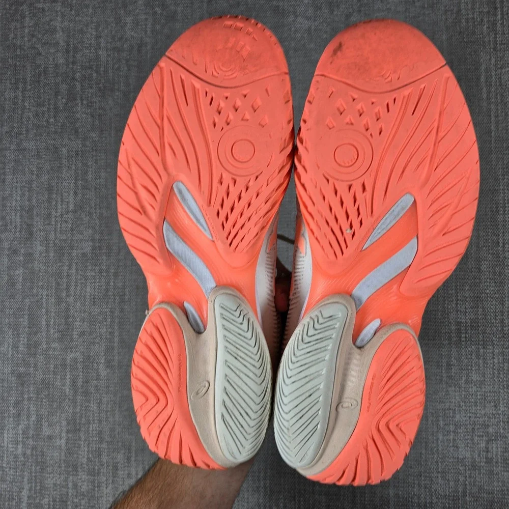 Asics Court FF 2 Womens 11.5 Beige Orange 1042A220 Tennis Shoes Athletic